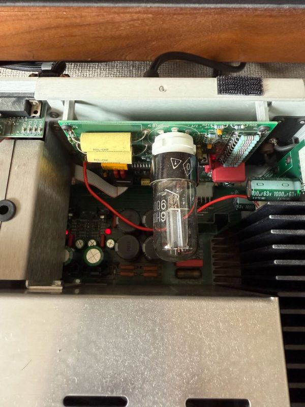 Aesthetix Atlas Stereo Valve Hybrid Power Amplifier – Excellent Condition - Image 9